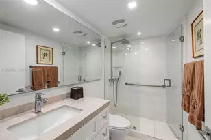 11113 Biscayne Blvd, Miami, FL 33181 - Photo 38
