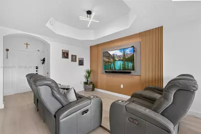 15266 SW 30th Ter, Miami, FL 33185 - Photo 6