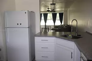 [Address not provided], Tamarac, FL 33321 - Photo 4