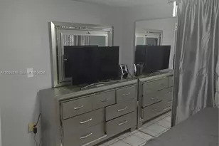 5050 NW 7th St, Miami, FL 33126 - Photo 12