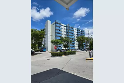 5050 NW 7th St #709, Miami, FL 33126 - Photo 2