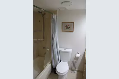 2457 Collins Ave #1502, Miami Beach, FL 33140 - Photo 22
