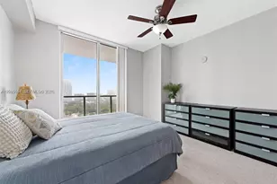 79 SW 12th St, Miami, FL 33130 - Photo 8