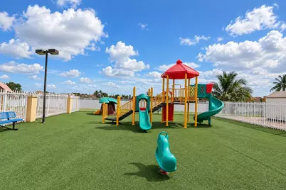 18825 NW 52nd Ct, Miami Gardens, FL 33055 - Photo 20