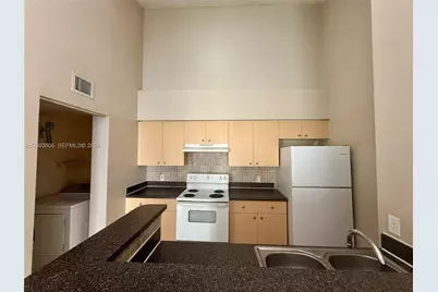 4115 San Marino Blvd #202, West Palm Beach, FL 33409 - Photo 2