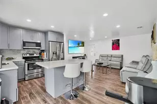 7767 Normandy St, Miramar, FL 33023 - Photo 12