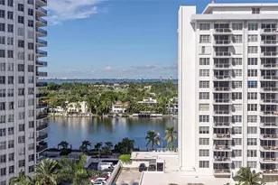 5701 Collins Ave, Miami Beach, FL 33140 - Photo 4