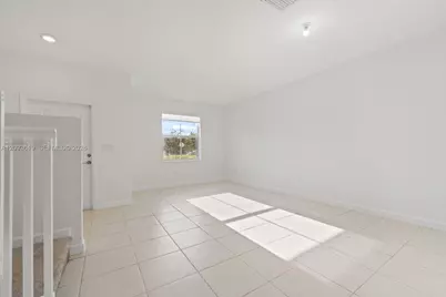 1705 SE 27th Rd, Homestead, FL 33035 - Photo 6