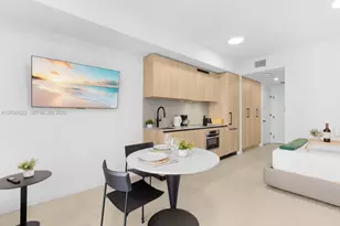121 NE 5th St, Miami, FL 33132 - Photo 8