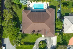10195 NW 26th St, Doral, FL 33172 - Photo 4