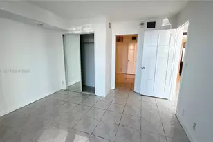 100 Bayview Dr, Sunny Isles Beach, FL 33160 - Photo 18