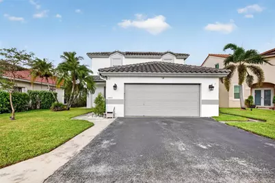 18577 NW 19th St, Pembroke Pines, FL 33029 - Photo 2