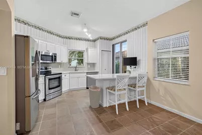 18577 NW 19th St, Pembroke Pines, FL 33029 - Photo 14