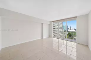 325 S Biscayne Blvd, Miami, FL 33131 - Photo 12