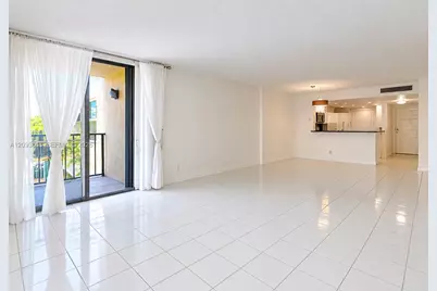 3581 S Ocean Blvd #2D, South Palm Beach, FL 33480 - Photo 1