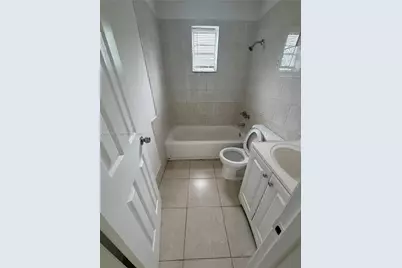 1455 NE 146th St #A, Miami, FL 33161 - Photo 6