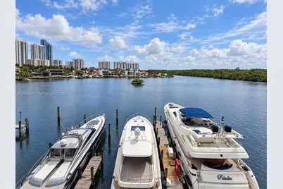 400 Sunny Isles Blvd #403, Sunny Isles Beach, FL 33160 - Photo 40