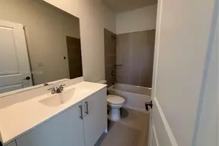 1501 SE 27th Rd, Homestead, FL 33035 - Photo 12