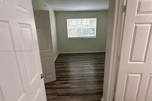 11730 SW 2nd St, Pembroke Pines, FL 33025 - Photo 24