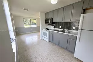 2619 Pompano Dr, Sebring, FL 33870 - Photo 4