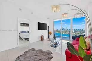 16385 Biscayne Blvd, North Miami Beach, FL 33160 - Photo 22