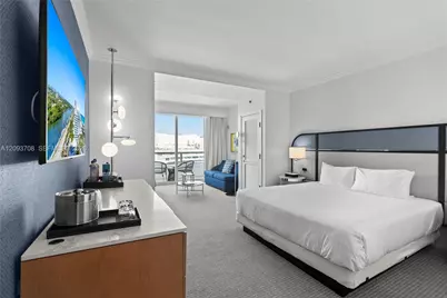 4401 Collins Ave #1709, Miami Beach, FL 33140 - Photo 18