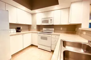 17375 Collins Ave, Sunny Isles Beach, FL 33160 - Photo 14