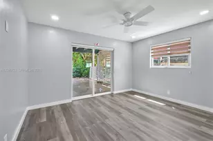 609 N 46th Ave, Hollywood, FL 33021 - Photo 10