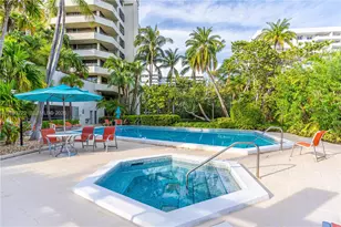 170 Ocean Ln Dr, Key Biscayne, FL 33149 - Photo 28