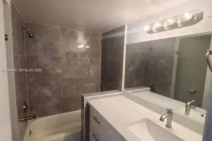 929 Hamilton Dr, Homestead, FL 33034 - Photo 8