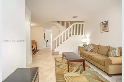 8815 NW 116th Ct, Doral, FL 33178 - Photo 2