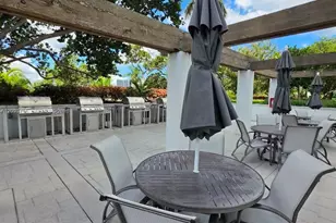 21205 Yacht Club Dr, Aventura, FL 33180 - Photo 44