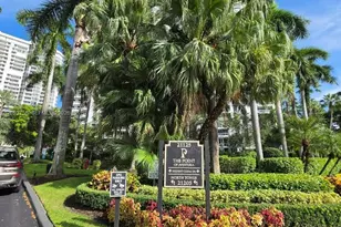 21205 Yacht Club Dr, Aventura, FL 33180 - Photo 40