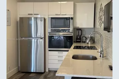 20335 W Country Club Dr #1103, Aventura, FL 33180 - Photo 2