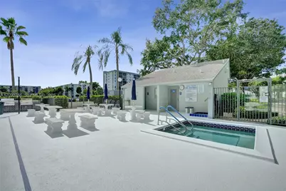 2226 N Cypress Bend Dr #408, Pompano Beach, FL 33069 - Photo 34