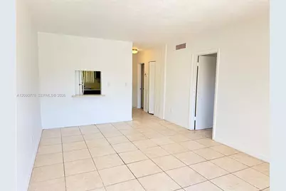 7505 SW 82nd St #305, Miami, FL 33143 - Photo 10