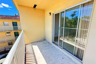 7505 SW 82nd St, Miami, FL 33143 - Photo 14