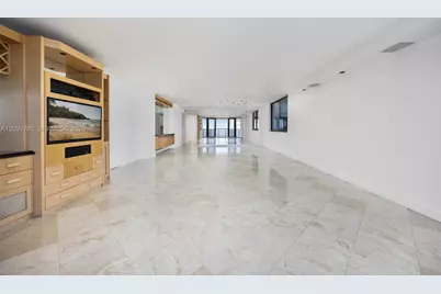 2575 S Bayshore Dr #10A & 10B, Coconut Grove, FL 33133 - Photo 6