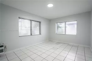 7640 Carlyle Ave, Miami Beach, FL 33141 - Photo 8