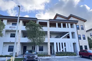 8015 NW 104th Ave, Doral, FL 33178 - Photo 2