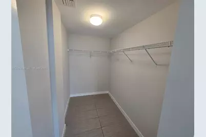 117 SW 10th Street #1702, Miami, FL 33130 - Photo 16