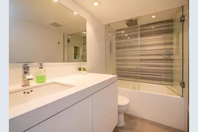 555 NE 15th St #26E, Miami, FL 33132 - Photo 10