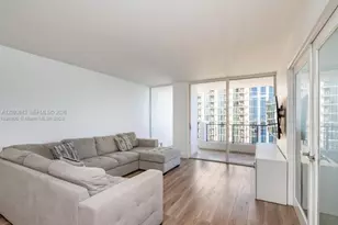 555 NE 15th St, Miami, FL 33132 - Photo 4