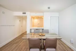 555 NE 15th St, Miami, FL 33132 - Photo 6