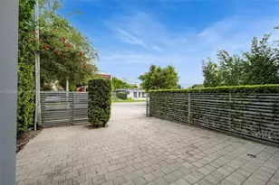 3448 SW 23rd St, Miami, FL 33145 - Photo 2