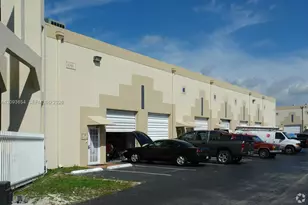 10441 NW 28th St, Doral, FL 33172 - Photo 1