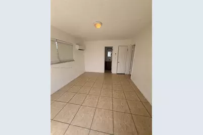 1945 SW 5th Pl #5, Fort Lauderdale, FL 33312 - Photo 4
