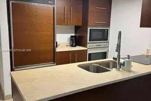 485 Brickell Ave, Miami, FL 33131 - Photo 10