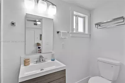 103 W Avenue A, Key Largo, FL 33037 - Photo 30