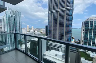 1060 Brickell Ave, Miami, FL 33131 - Photo 12